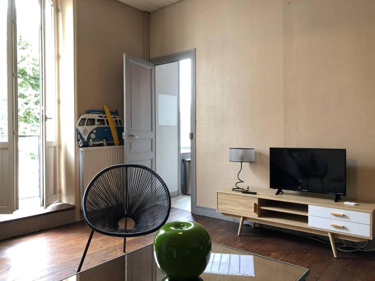 Le Orange - Confort - Wifi - Entre Gare Et Centre Quimper Esterno foto