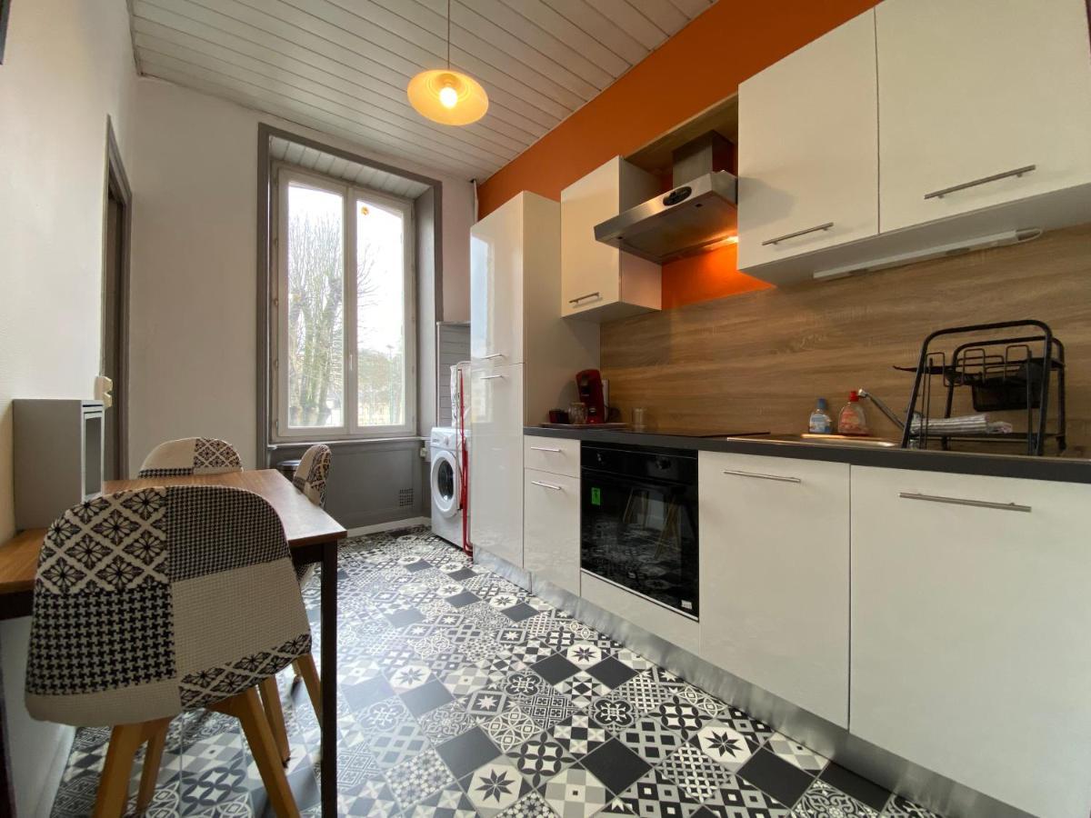 Le Orange - Confort - Wifi - Entre Gare Et Centre Quimper Esterno foto
